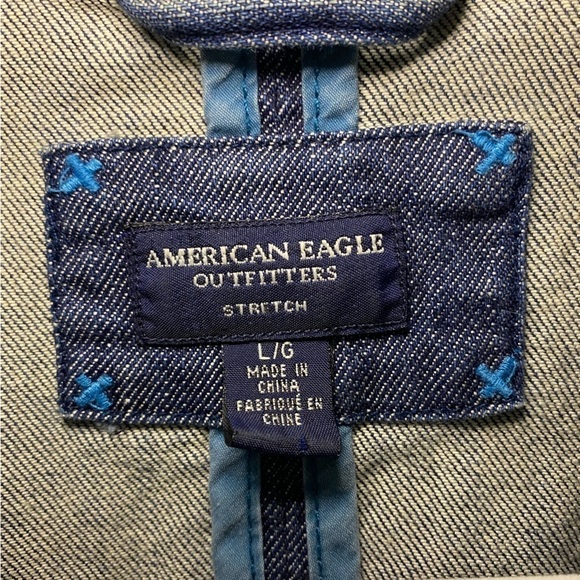 American Eagle Outfitters denim blazer, size Large. Lightweight, Cotton. - Picture 6 of 7